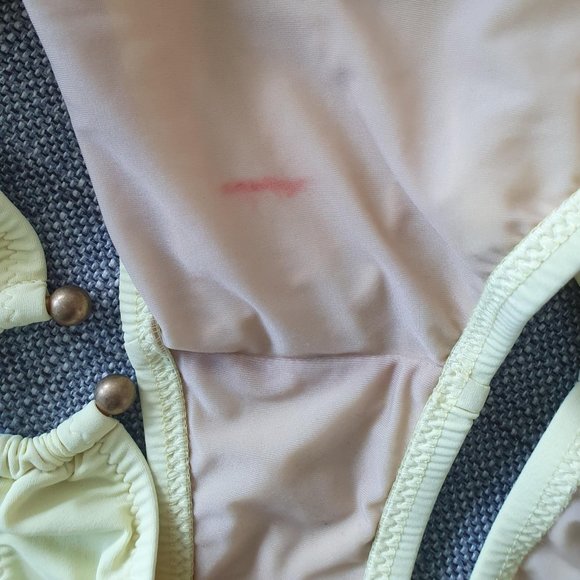 NWOT Yellow Lisa Curran Bikini Set - Size Medium - Picture 10 of 12